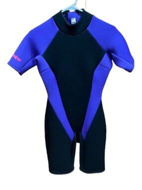 Vintage Women's Gladiator Shorts Wetsuit - EUC